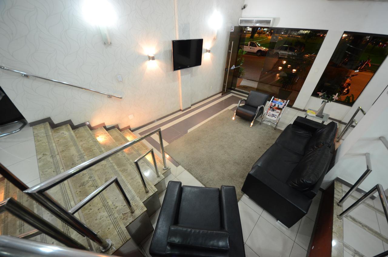Gv Center Hotel غوفيرنادور فالاداريس المظهر الخارجي الصورة