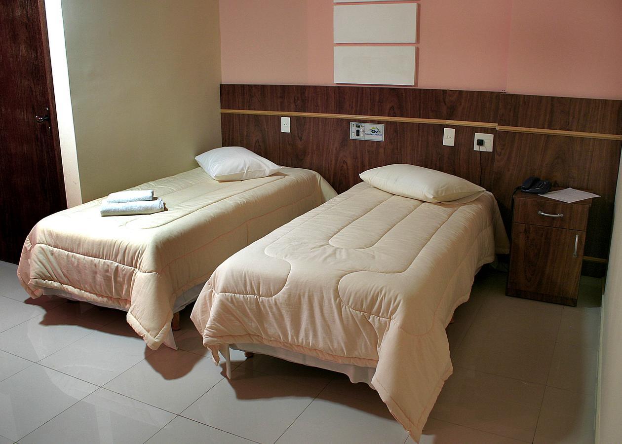 Gv Center Hotel غوفيرنادور فالاداريس المظهر الخارجي الصورة