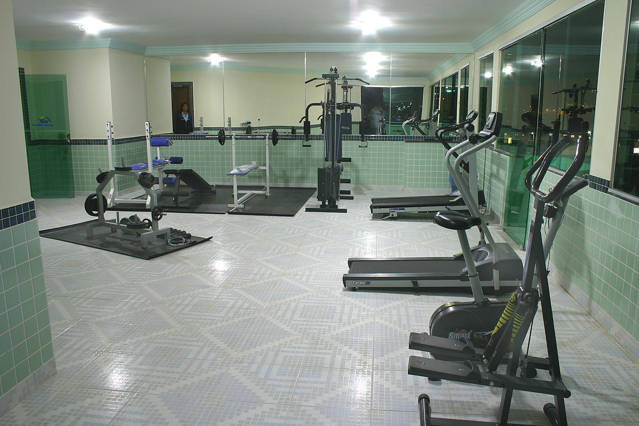 Gv Center Hotel غوفيرنادور فالاداريس المظهر الخارجي الصورة
